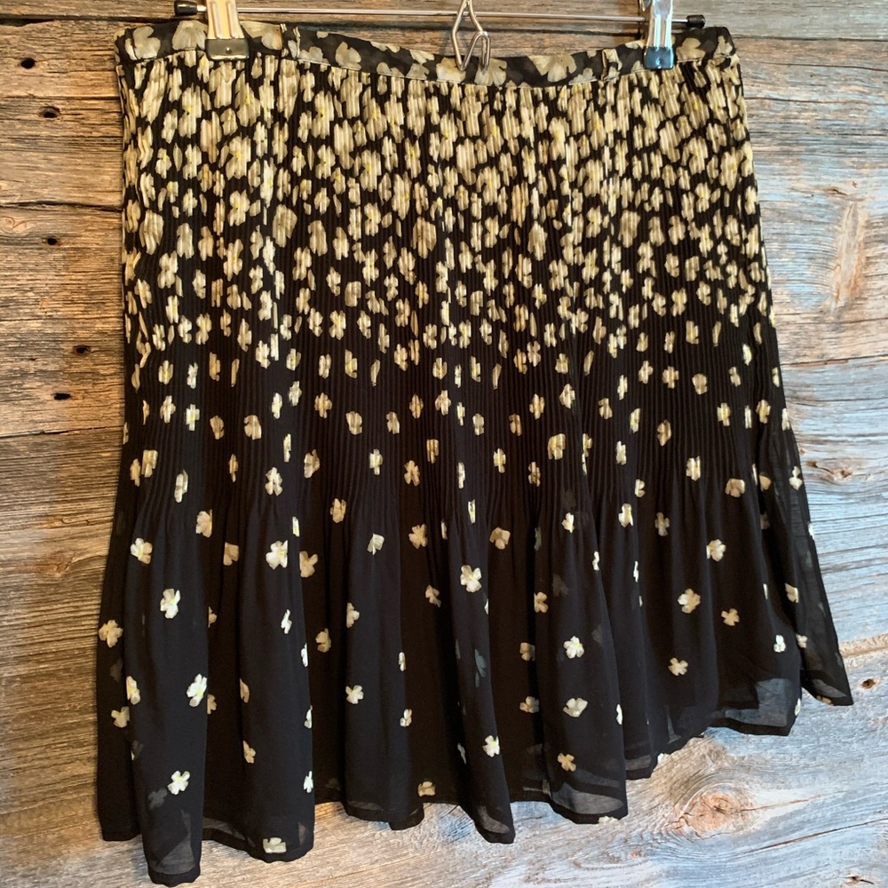 Floral Geometry Career Pleated Belted/Lined Skirt